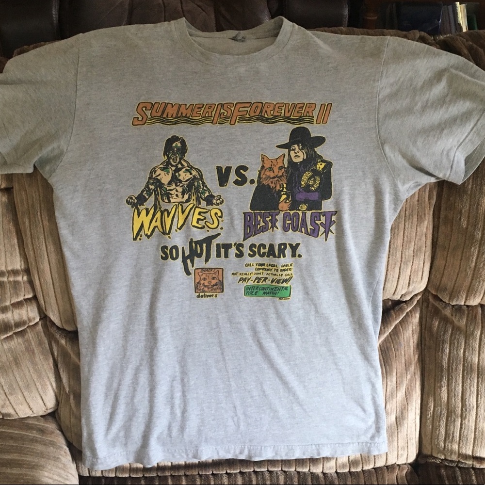 Wavves vs. Best Coast Concert Tour T Shirt